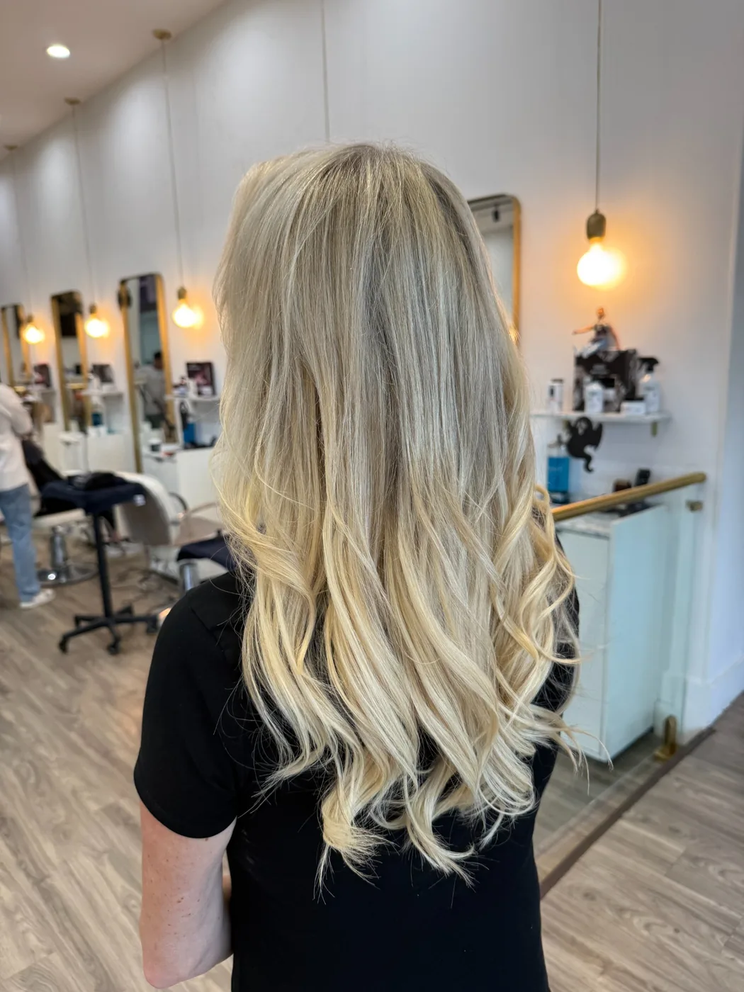 Luxury blonde refresh result by Extensions Mia